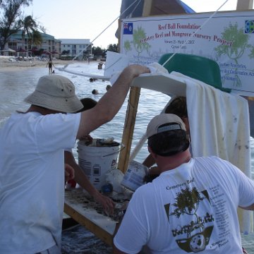 Larry_Grand_Cayman_070301 288 Larry_Grand_Cayman_070301 288