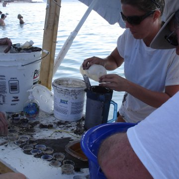 Larry_Grand_Cayman_070301 289 Larry_Grand_Cayman_070301 289