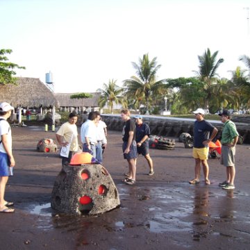 Reef Ball Guatemala Pana Divers 26 Feb. 06 013