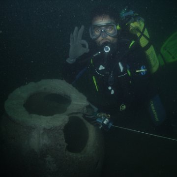 Reef Ball Guatemala Pana Divers 26 Feb. 06 071